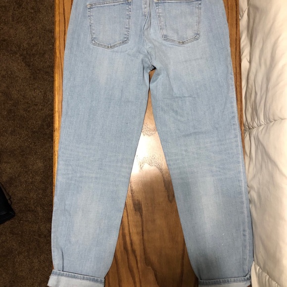 Boyfriend Fit Jeans - Picture 2 of 5